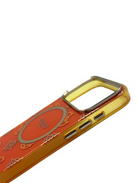 Funda Magnética GUESS – Estilo Naranja & Oro - iPhone 17 pro y Pro max